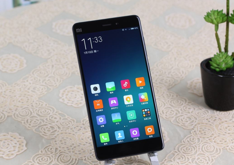 华为|小米用过一段时间，最明显的就是要不停的清理内存，很容易超过60%