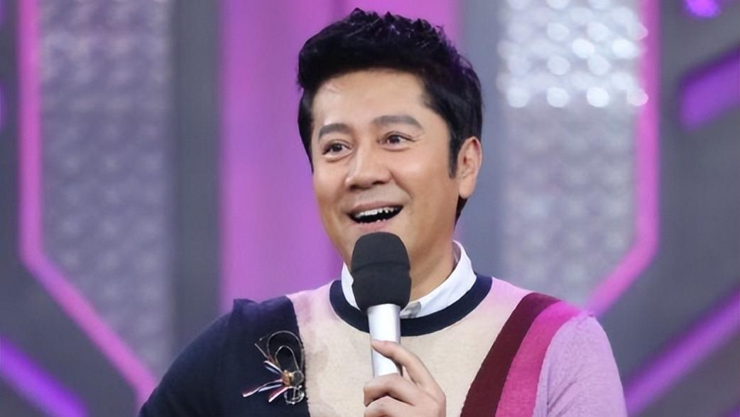 蔡国庆|蔡国庆：两次情断异国恋后，娶亿万富婆为妻，如今儿子成他的骄傲