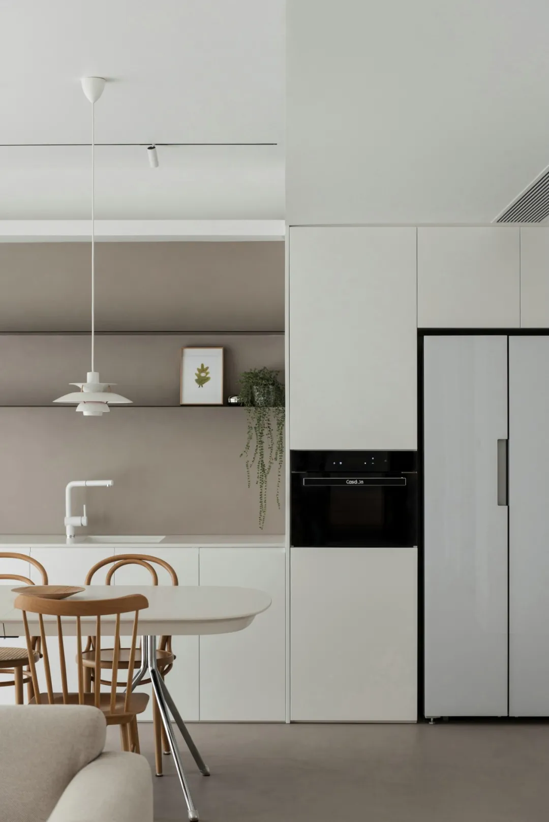 140m2清新小两居,原木色+微水泥,新与旧巧妙融合