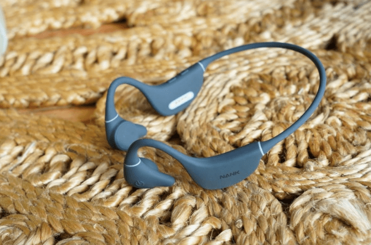 骨传导耳机|骨传导耳机会伤害耳朵吗、佩戴骨传导耳机有什么好处