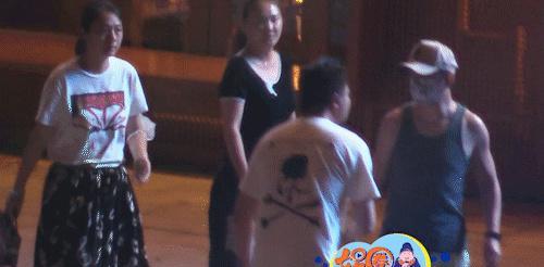 潘粤明|潘粤明好事将近？与小10岁女友已同居试婚，甜蜜牵手出行常被拍