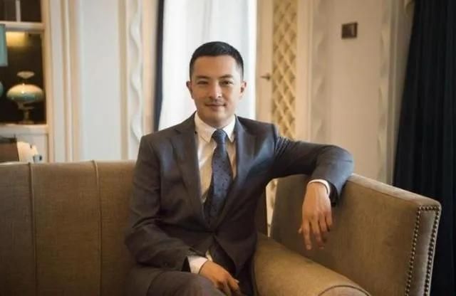 x特遣队|演员曾黎,徘徊在爱情与婚姻之间,46岁结婚一切随缘