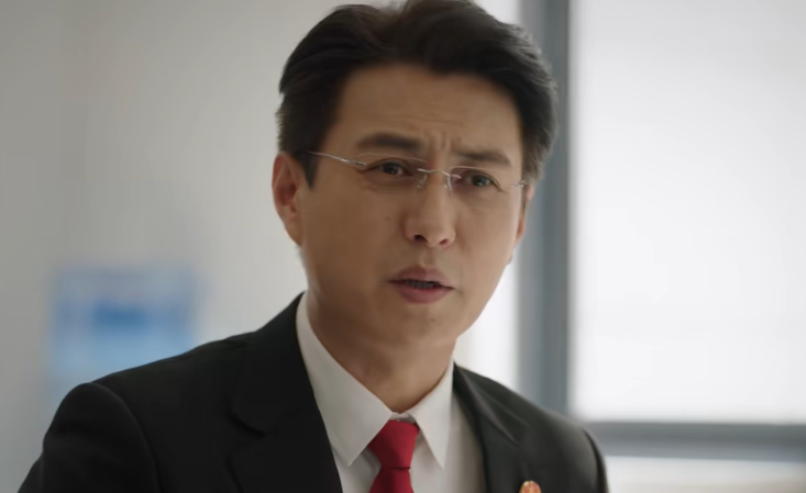 赵丽颖|《风吹半夏》首播：躲过了赵丽颖，却被46岁女三号给惊艳了