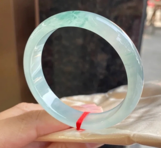 |翠轩一品-盘点那些诱人的翡翠价格陷阱