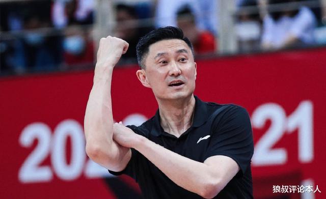 杜锋|杜锋胆子真大！任骏飞继续轮休，重用2名替补奇兵，这是放手一搏