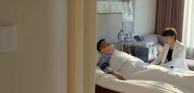 玫瑰之战|婚外情有多可怕?《玫瑰之战》里的几件大案,都与它有关