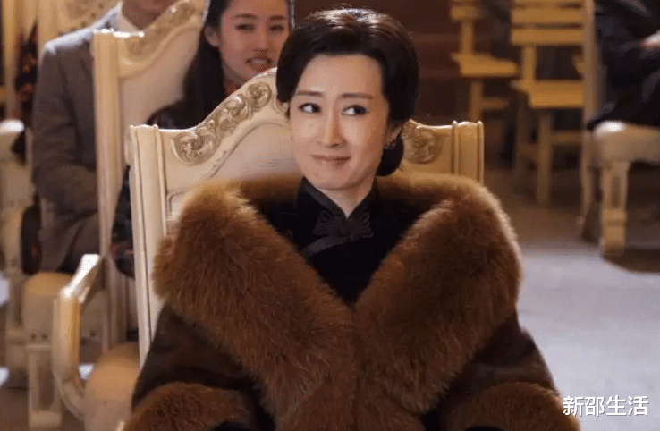 刘敏涛|“中年叛逆”刘敏涛:因1个冰激凌离婚,40岁再翻红却放飞自我