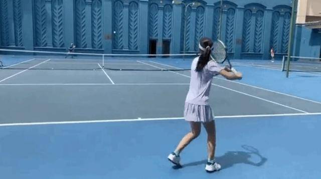 王诗龄|森蝶与王诗龄仅差一岁，却走上了不同的人生道路，活出了两种人生