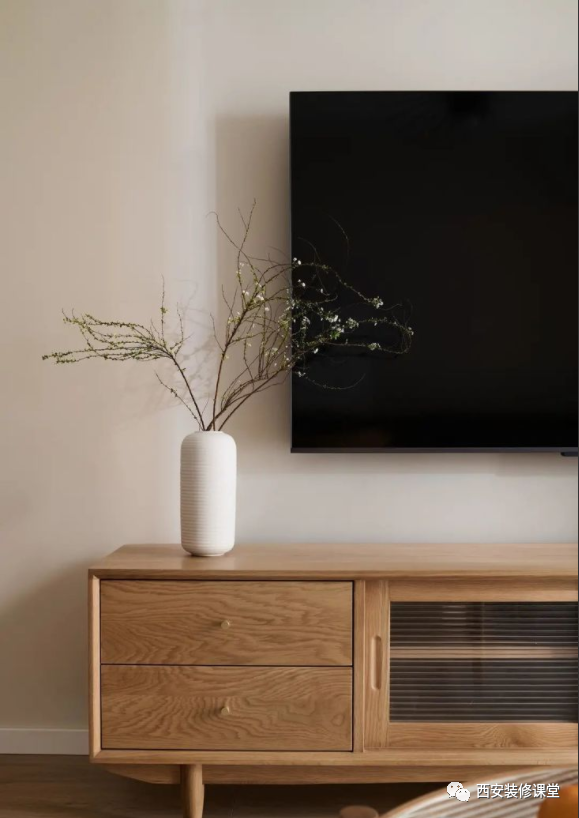 80㎡两室素雅,小两口慢生活