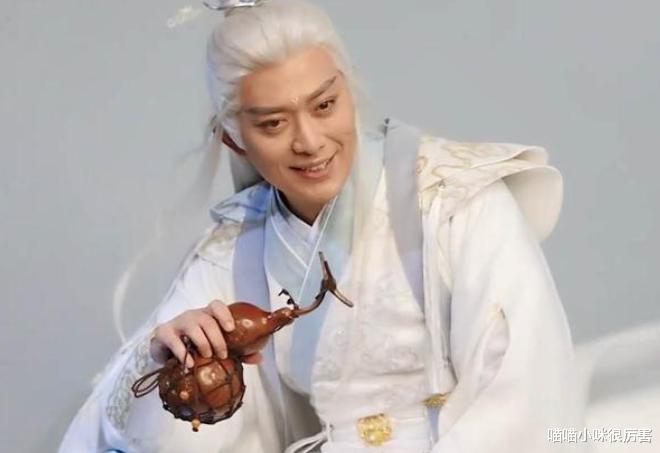 焦恩俊|7位一眼万年的男演员，个个帅到惊艳，有人靠一个角色吃一辈子