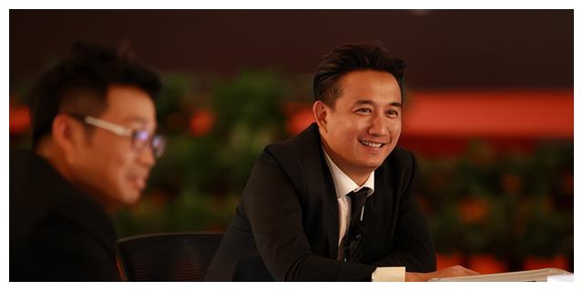 娱乐圈|当过老师的七位明星,表面是演员,实际娱乐圈一半都是他们的学生