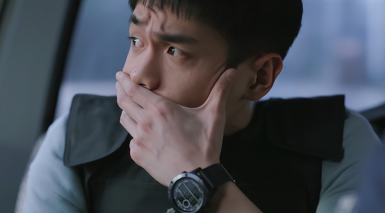 张若昀|《警察荣誉》编剧评张若昀，只字不提演技，却句句说到观众心坎里