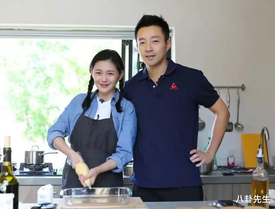 汪小菲|汪小菲母子俩爆料大S一家各种丑事，但这些细节说明可信度并不高