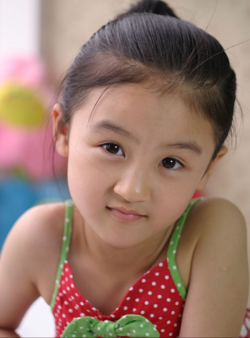 童星|男主角成了陪衬!童星们“消失”的起点是容貌的崩溃