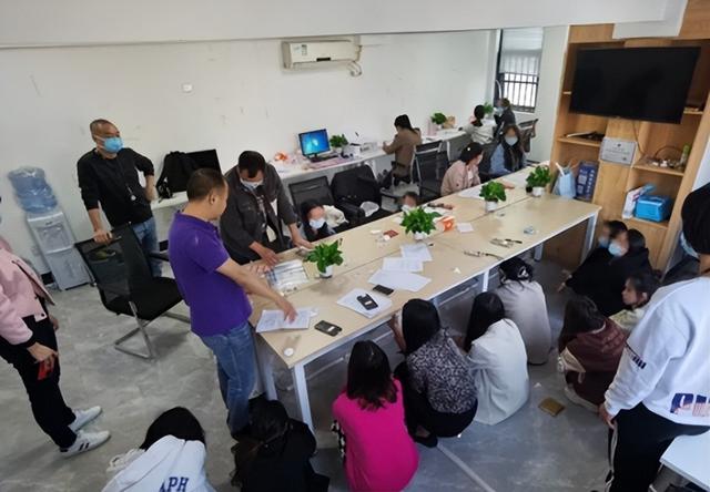 客服|南宁一公司全是美女，都开奔驰奥迪，警方一查真相不堪入目