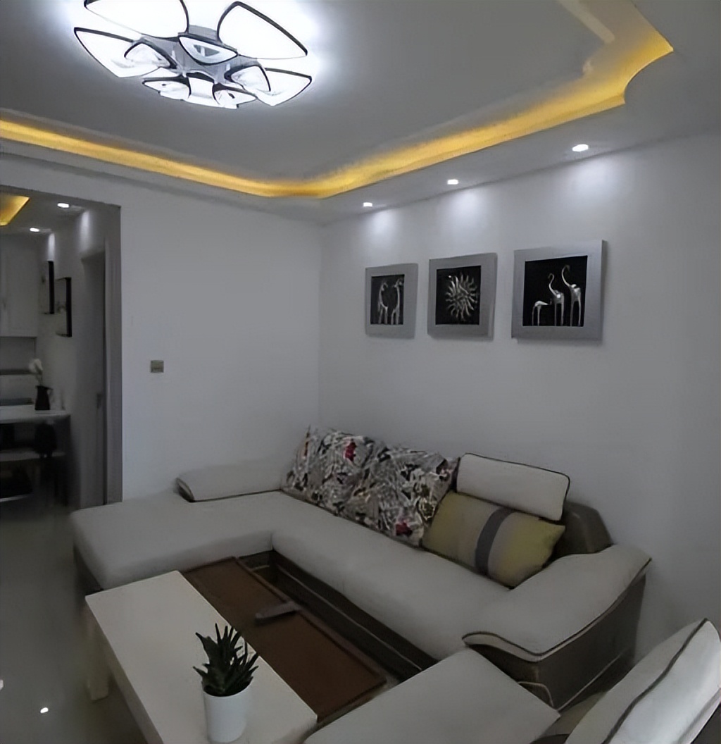 新房装修的柜子打太多了,亲戚一直都笑我们,这真的很搞笑吗