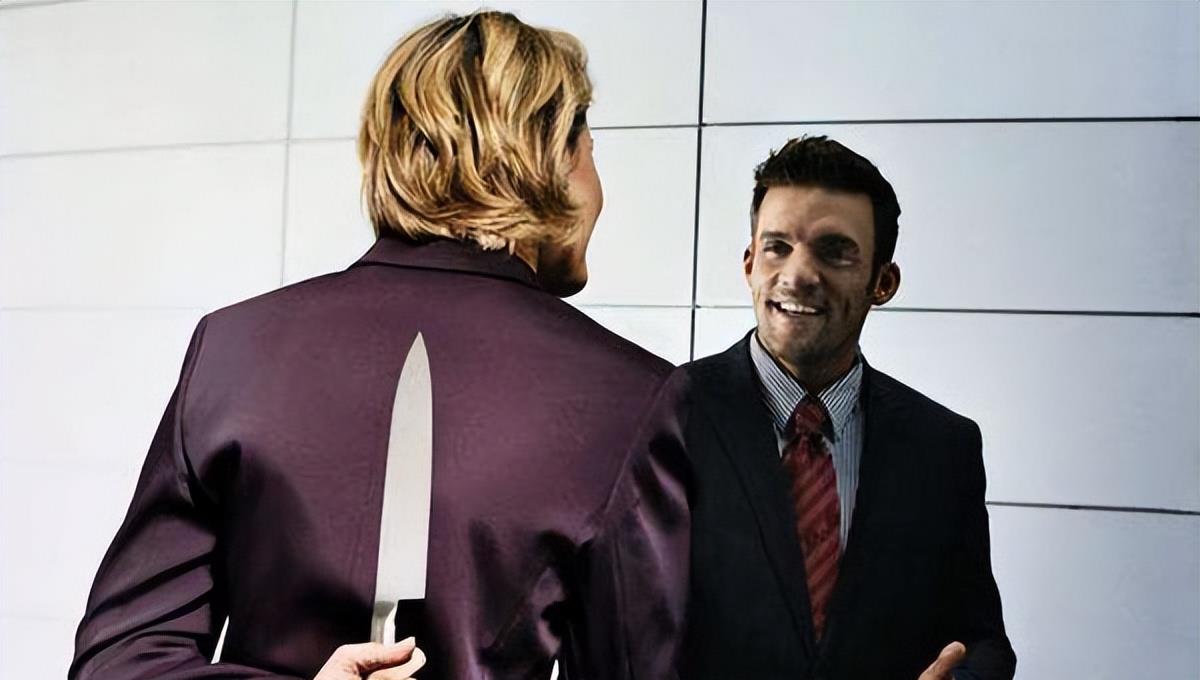 刘强东|职场就是战场，一定要抛弃幻想，别人的话一定要只听一半