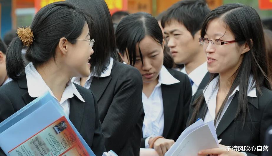 求职|大学生找工作的人情世故：这几个人必须牢牢摁住，少走许多弯路