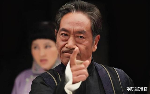 王奎荣|她不顾父母反对,嫁给大自己37岁的老戏骨王奎荣,夫妻同框似父女