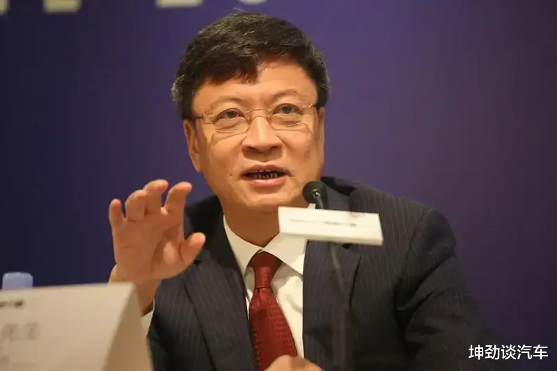 房价|融创董事长孙宏斌：一定不能让房价下跌超过30%，不然开发商都得完蛋！