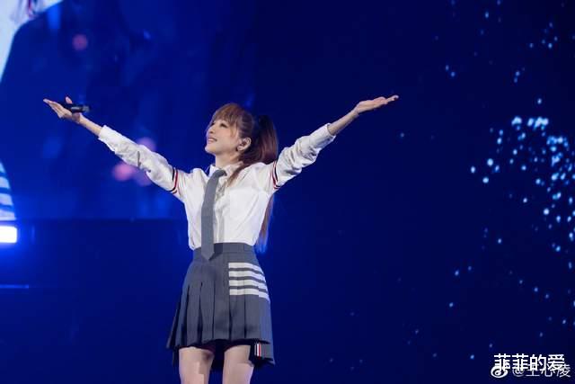 王心凌|40岁王心凌装嫩为何不翻车？18年后再穿学生服，网友：姐姐是真甜