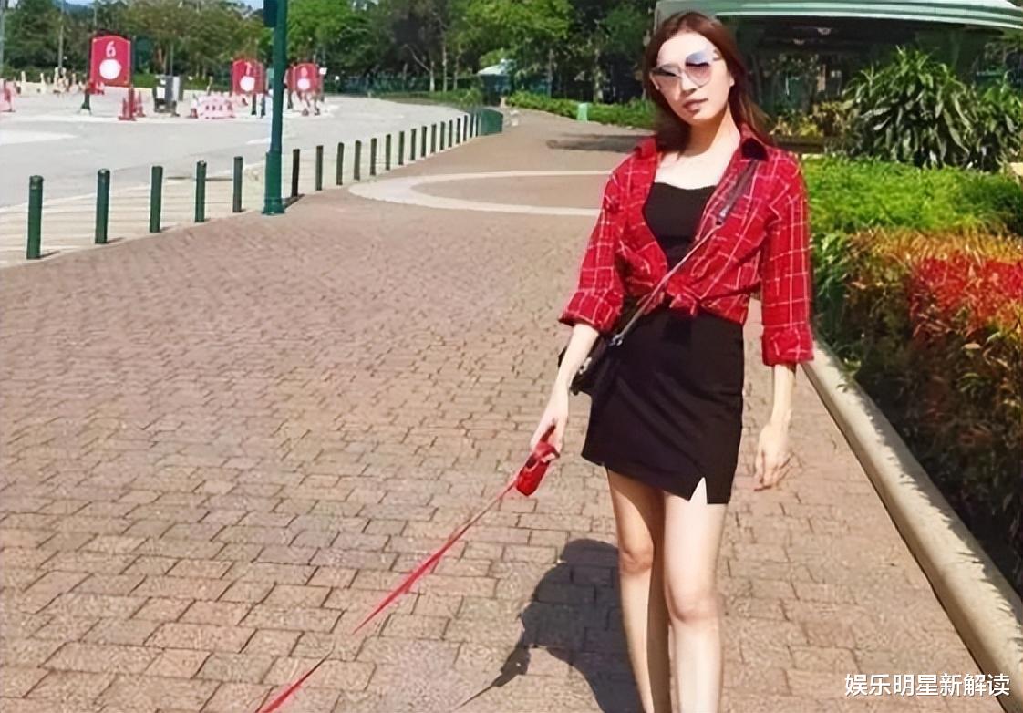 李泽楷|李泽楷女友晒近照!和闺蜜合影气质好,与梁洛施生活方式大不同
