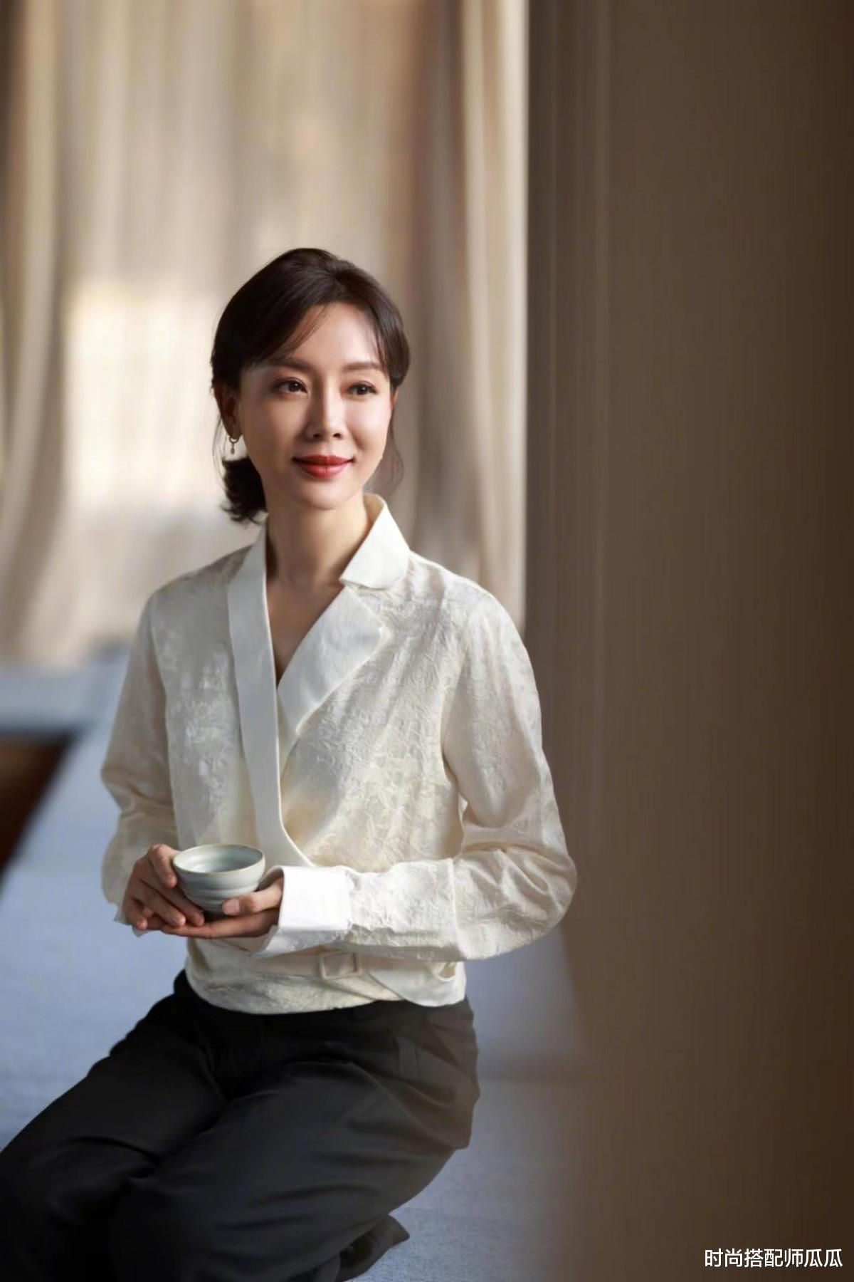 ?真正高级的中年女人，都不会留这“3种”发型，泡面卷位居第一