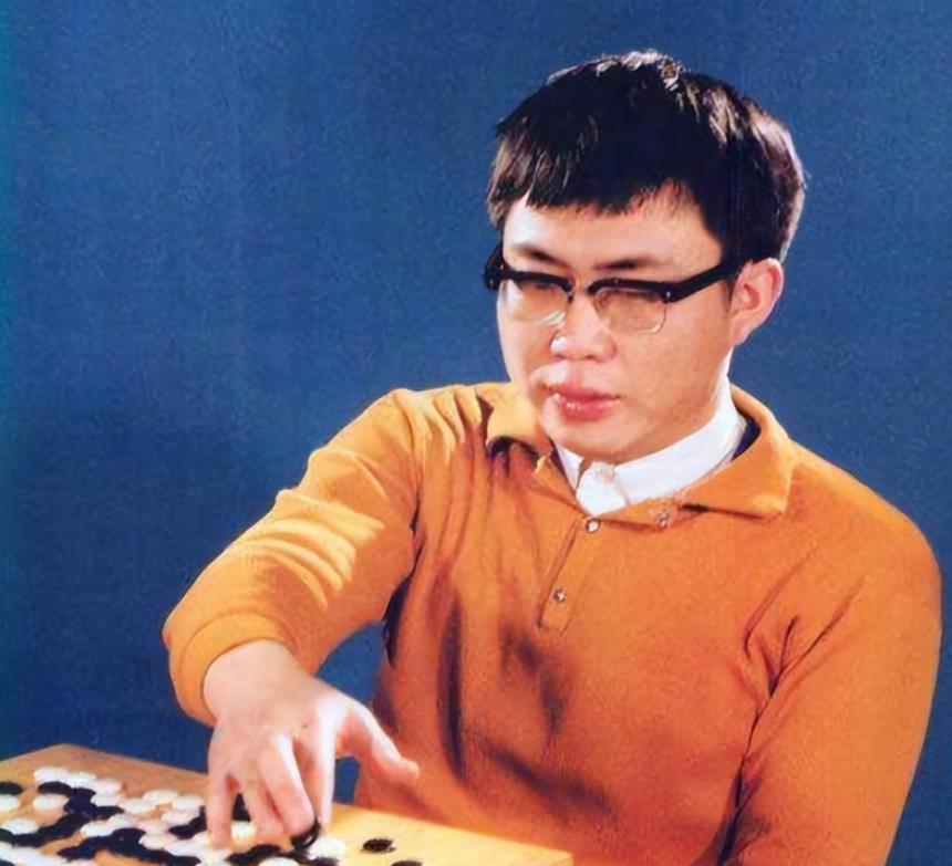 聂卫平|棋圣聂卫平教王刚的妹妹王静下围棋，一不小心王静怀孕了