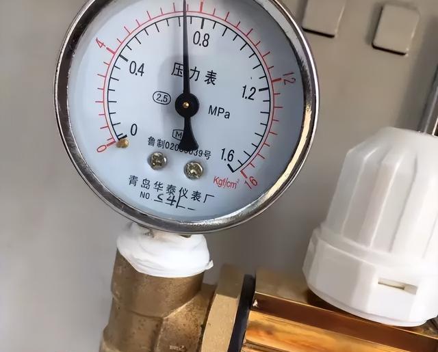 地暖压力不够,别盲目处理,分清3种情况就可以找到解决办法