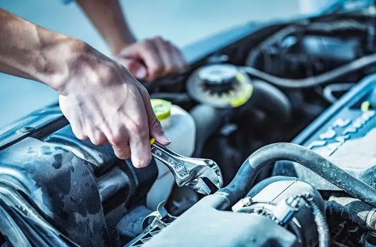 穿衣搭配|职业教育还有救么? 学徒修车操作不当险丧命, 技能培训不是教完了事