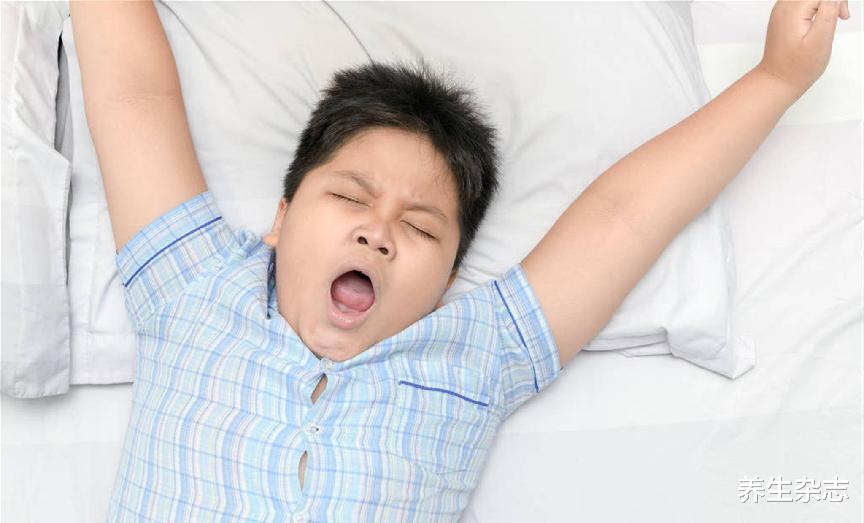 睡眠|儿科主任：睡觉时若有3种表现，脾胃或已“烂如渔网”，尽早检查