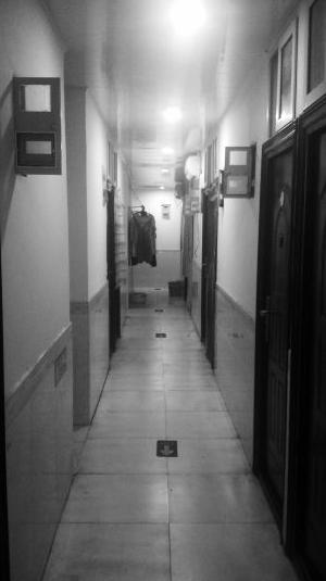 姐姐|纪实男子在北京有59间房,儿子却租住在地下室,父亲:自作自受