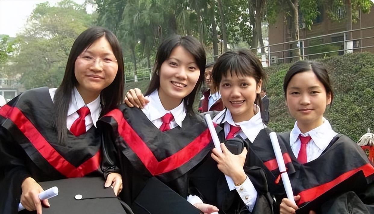 数学|风景园林专业教数学？师范生没有资格，校方回应网友不买账