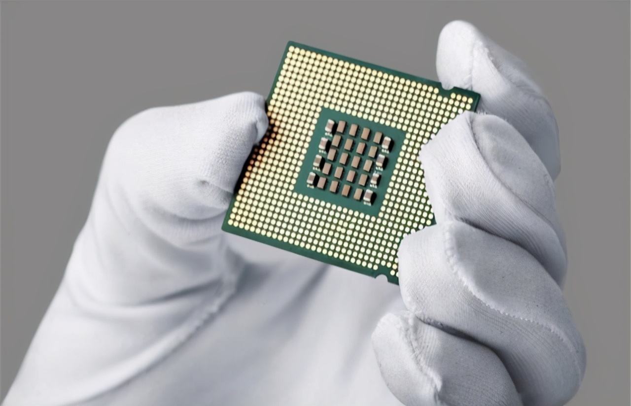 芯片|还说科技无国界？英特尔等巨头对俄出手，同样的困局在俄罗斯上演
