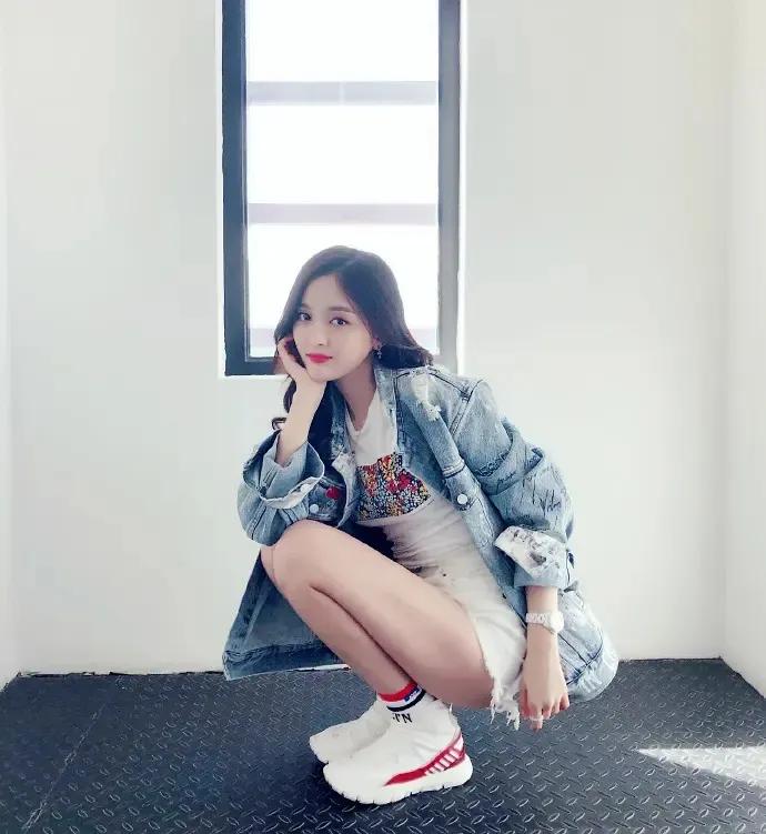 吴宣仪|性感女神吴宣仪，人间天使而又古灵精怪