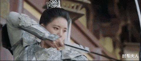 且试天下|等了15年,一开播就被骂?