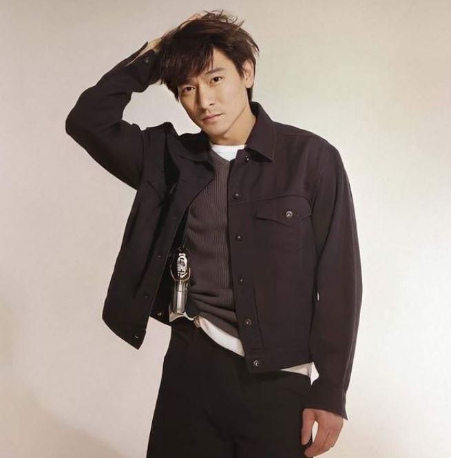 刘德华|周星驰是星爷你却叫华仔, 刘德华霸气回4字, 观众一片欢呼