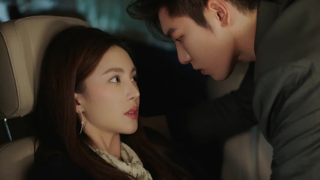 相逢时节|正在播出的《相逢时节》《我们的婚姻》《婚姻的两种猜想》，你在看哪部？