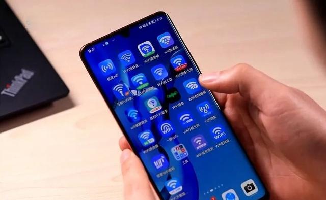 智能手表|“免费WiFi”App背后的猫腻，蹭网竟成互联网商家牟利工具