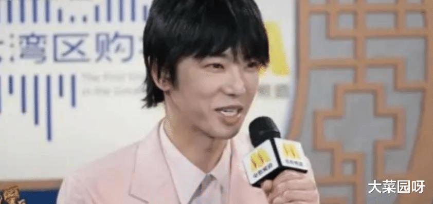 罗云熙|明明长相平平无奇,却被粉丝夸上天,这几位艺人丑而不自知