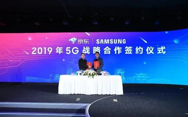 华为|“铁了心”要重返中国市场?国际巨头新消息,华为要被乘虚而入?