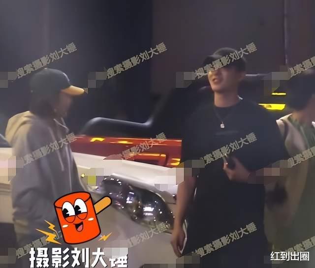 张雨绮|34岁张雨绮再爆新恋情！和男友出游共度四天三夜，当街搂抱好亲密