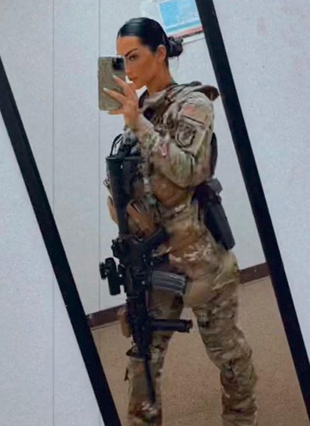 好莱坞|美国漂亮女兵分享军旅生活走红，酷似好莱坞女星梅根福克斯引热议