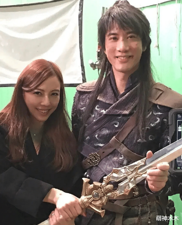 李靓蕾|没完没了！李靓蕾委托友人去备案，王力宏再回应，指责李靓蕾刁难