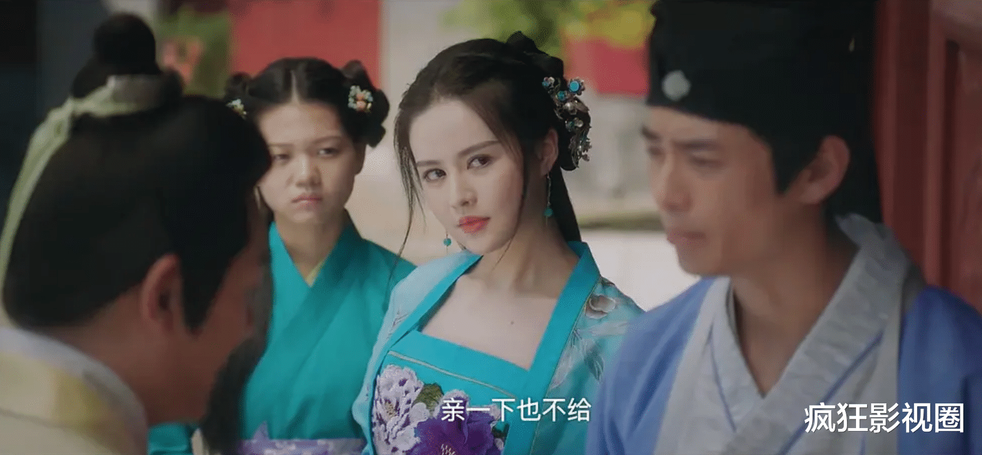 王晶|王晶近些年导演的10部烂片,都有“晶女郎”,看过三部算你狠