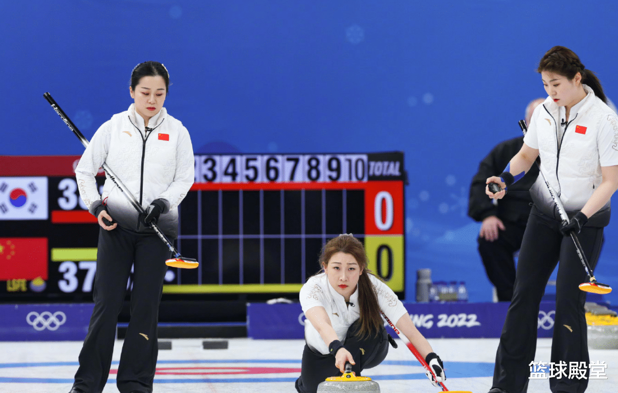 韩国队|中国女子冰壶胜韩国再爆冷门！王芮超高准度打服众人，全队处巅峰