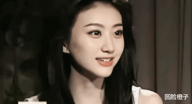 张韶涵|6位长得像“洋娃娃”的女星:眼睛大脸蛋小,不是混血也精致俏丽