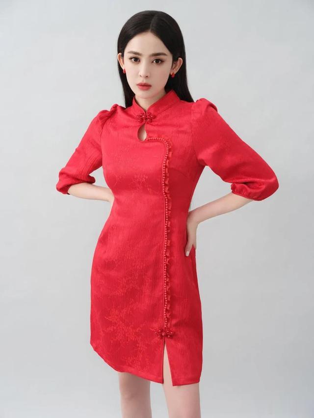 迪丽热巴|众星兔年贺岁大片，迪丽热巴仙气飘飘，赵丽颖杨幂今年春晚赢麻了