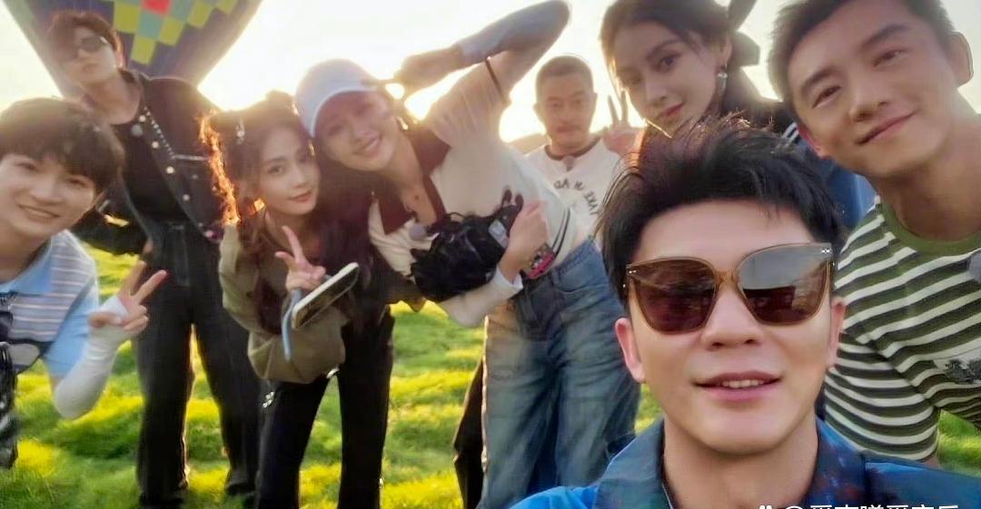 |《奔跑吧特别季》第二轮十月底录制，常驻嘉宾六人，十一月初播出