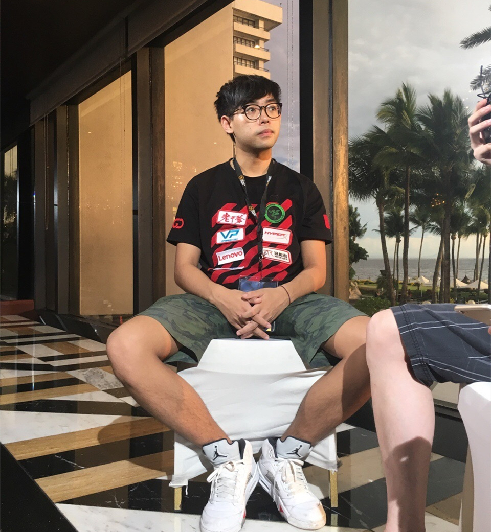 dota2|Dota2-起点高?这些人在刚成为职业选手时就已经是话题度拉满了!